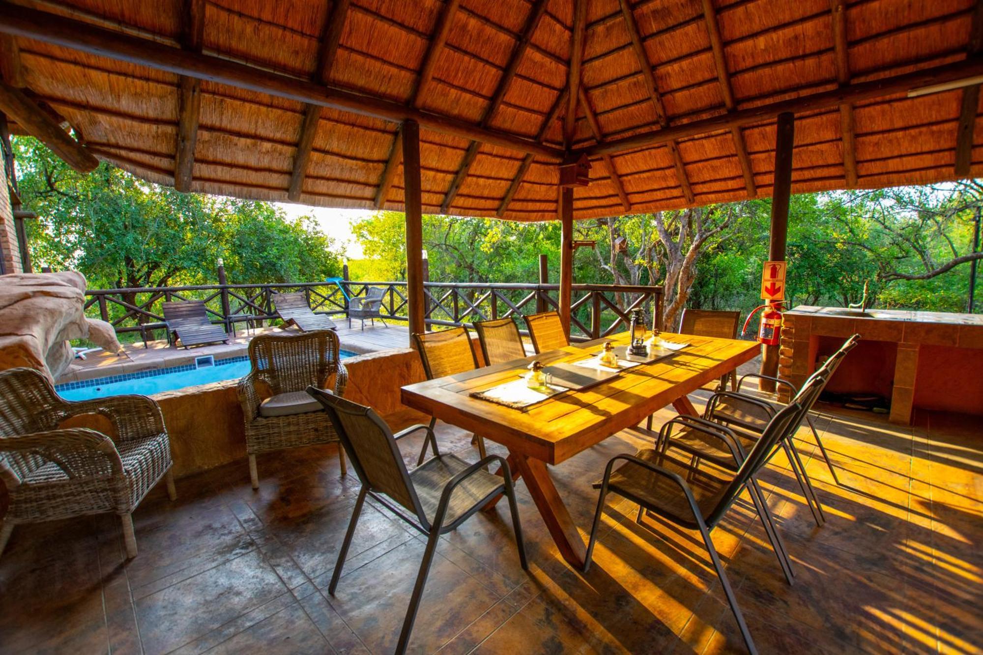 Villa Adventure Bush House Marloth Park Esterno foto